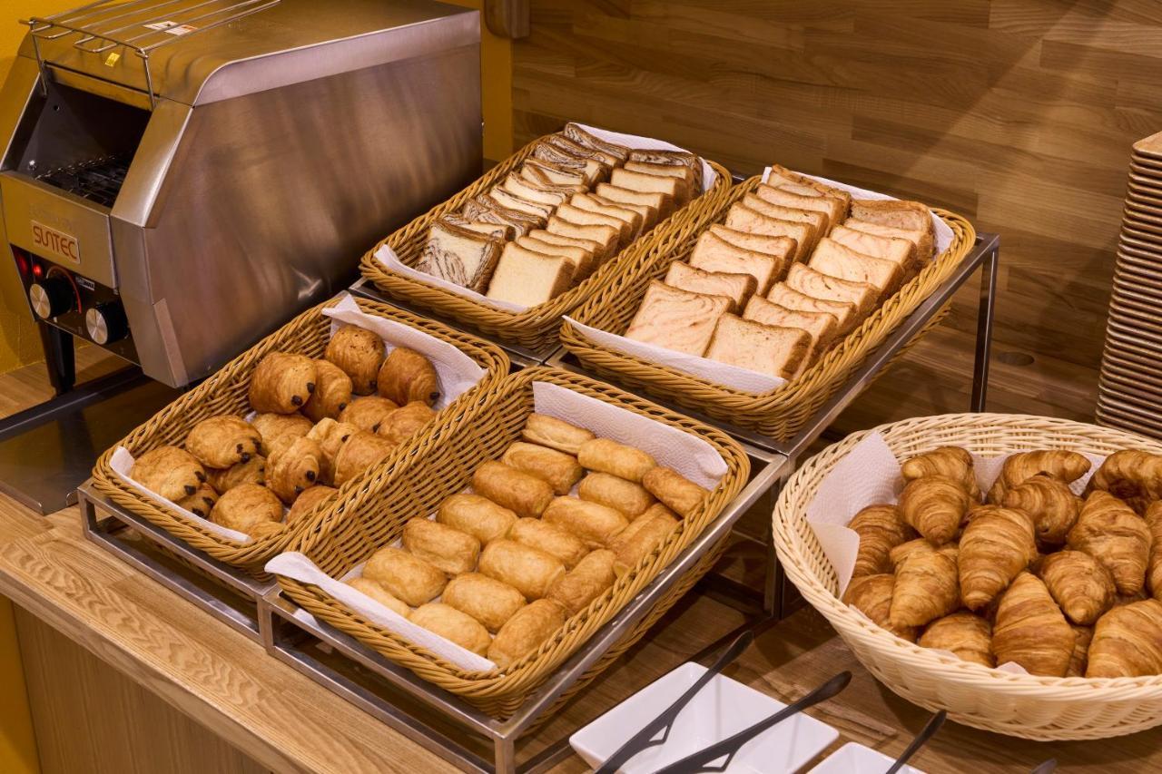 Hotel Axia Inn Sapporo Susukino Екстер'єр фото